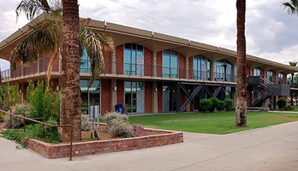 Picture of the Business building at Glendale Community College
