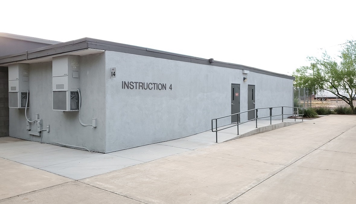 Building Instruction 4 at Glendale Commmunity College