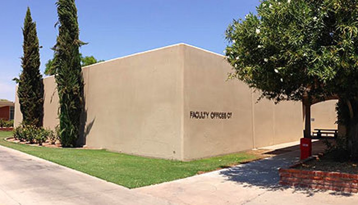 Faculty Offices O7 at Glendale Community College