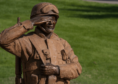 Image of veterans statue