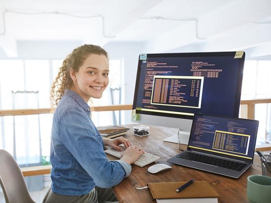 Female IT Developer in the workplace